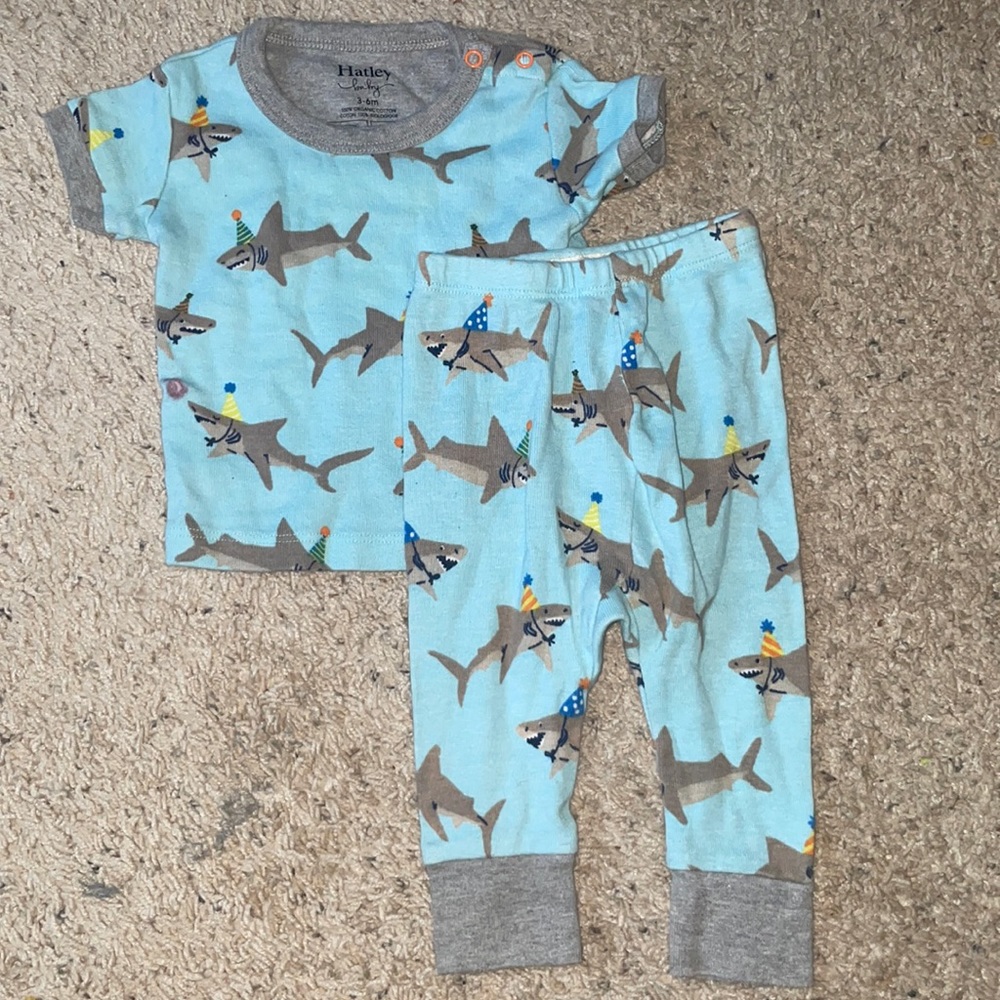 Party shark 2 piece pajamas